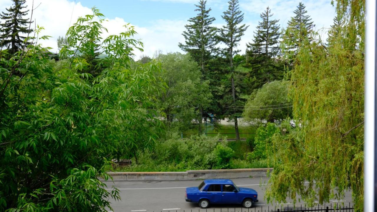 A Pousada Ymca Spitak Exterior foto